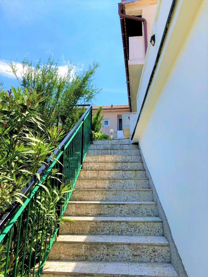 Apartments With Boat Mooring Marija سوبيتارسكا دراغا المظهر الخارجي الصورة
