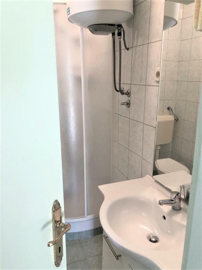 Apartments With Boat Mooring Marija سوبيتارسكا دراغا المظهر الخارجي الصورة
