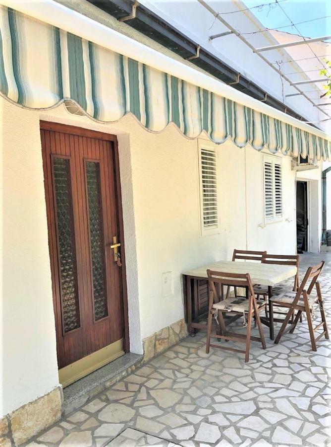 Apartments With Boat Mooring Marija سوبيتارسكا دراغا المظهر الخارجي الصورة