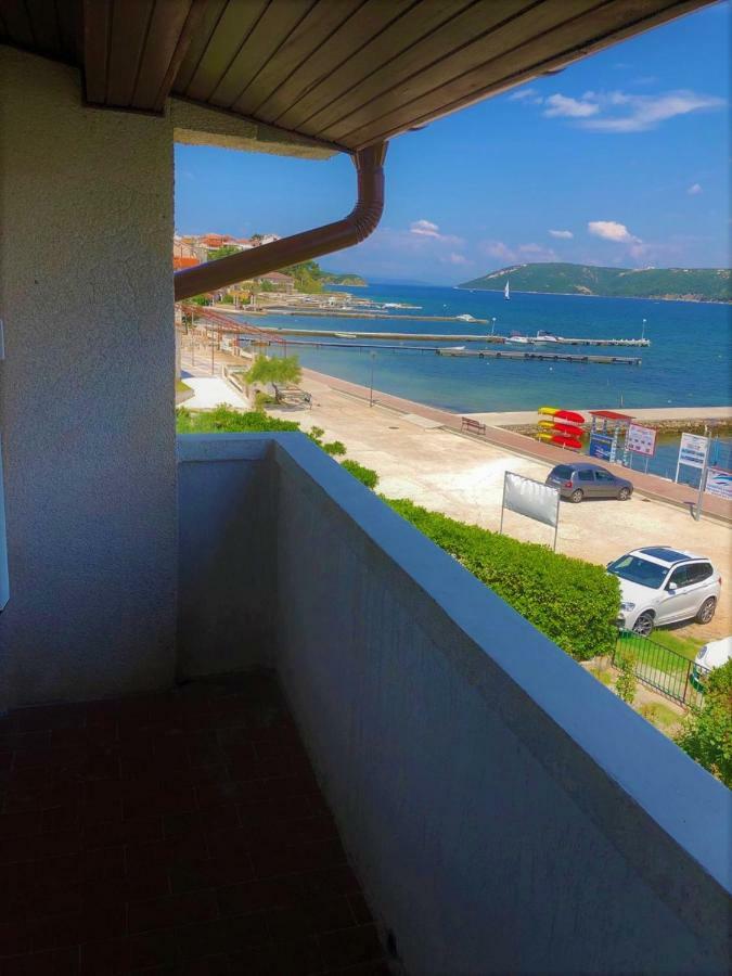 Apartments With Boat Mooring Marija سوبيتارسكا دراغا المظهر الخارجي الصورة